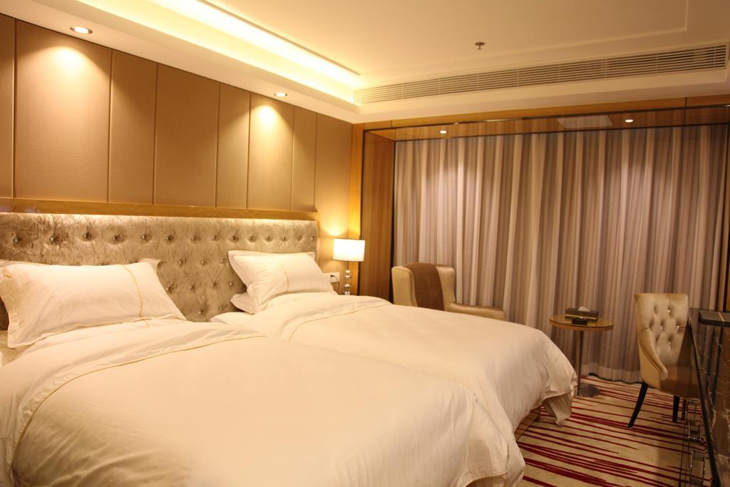 Guangzhou Guo Mao Hotel Quarto foto